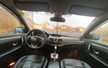 Renault Laguna III рестайлинг, 2008 год, 600 000 рублей, 14 фотография