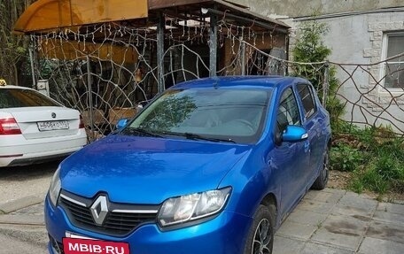 Renault Sandero II рестайлинг, 2016 год, 400 000 рублей, 9 фотография