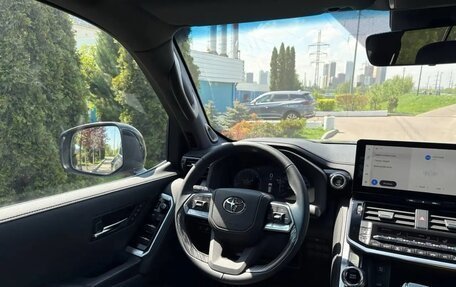 Toyota Land Cruiser, 2026 год, 16 390 000 рублей, 26 фотография
