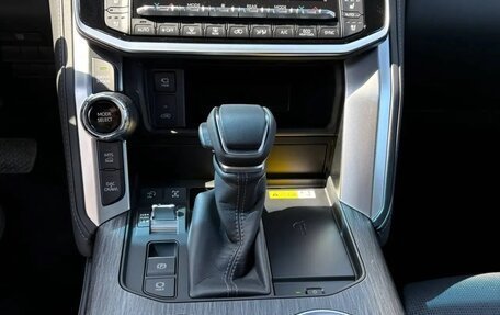 Toyota Land Cruiser, 2026 год, 16 390 000 рублей, 30 фотография