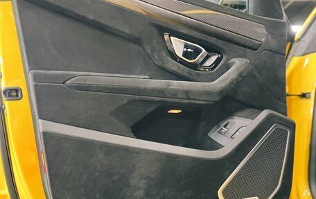 Lamborghini Urus I, 2022 год, 26 660 000 рублей, 17 фотография
