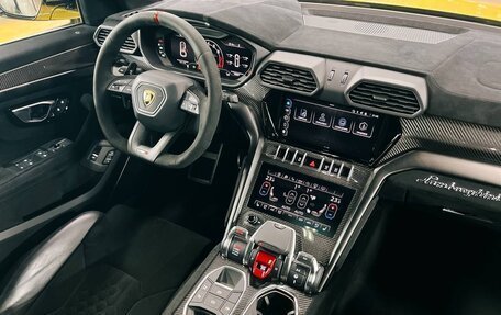 Lamborghini Urus I, 2022 год, 26 660 000 рублей, 39 фотография