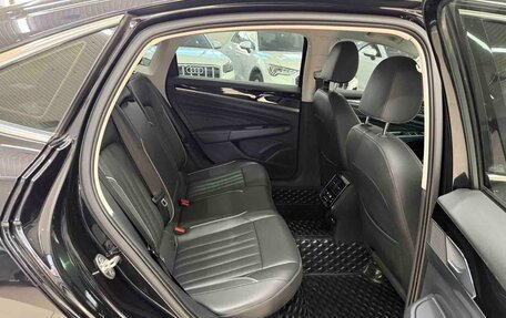 Volkswagen Passat B8 рестайлинг, 2021 год, 1 804 000 рублей, 13 фотография
