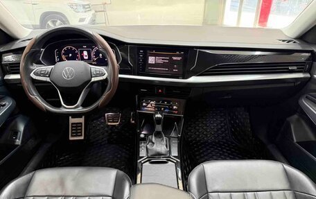 Volkswagen Passat B8 рестайлинг, 2021 год, 1 804 000 рублей, 14 фотография