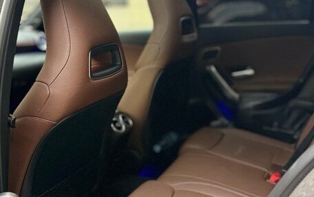 Mercedes-Benz A-Класс, 2018 год, 2 750 000 рублей, 6 фотография