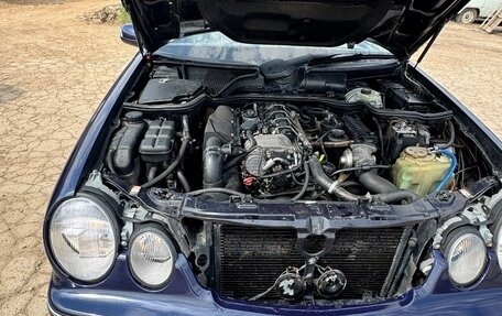 Mercedes-Benz E-Класс, 1999 год, 525 000 рублей, 9 фотография