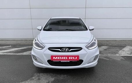Hyundai Solaris II рестайлинг, 2013 год, 940 000 рублей, 5 фотография
