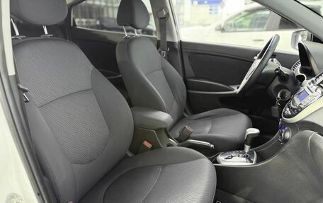 Hyundai Solaris II рестайлинг, 2013 год, 940 000 рублей, 19 фотография