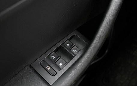 Volkswagen Polo VI (EU Market), 2020 год, 1 628 000 рублей, 12 фотография