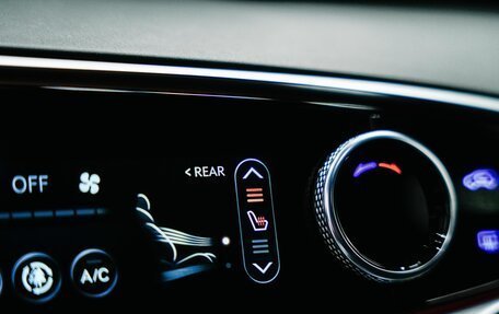Genesis GV70, 2021 год, 5 750 000 рублей, 24 фотография