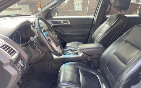 Ford Explorer VI, 2012 год, 1 950 000 рублей, 9 фотография