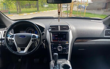 Ford Explorer VI, 2012 год, 1 950 000 рублей, 13 фотография