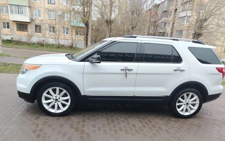 Ford Explorer VI, 2014 год, 1 300 000 рублей, 4 фотография