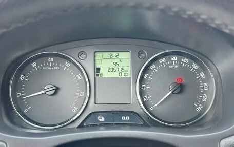 Skoda Fabia II, 2013 год, 549 000 рублей, 9 фотография