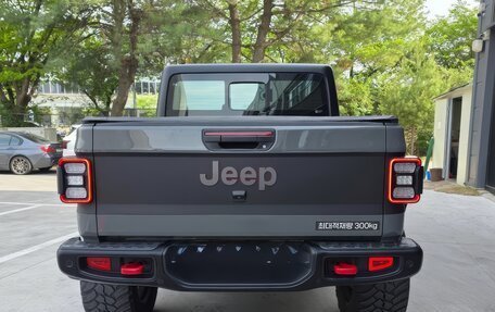 Jeep Gladiator, 2023 год, 5 400 000 рублей, 4 фотография