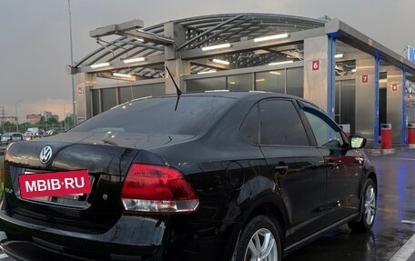 Volkswagen Polo VI (EU Market), 2013 год, 700 000 рублей, 4 фотография