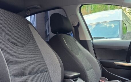 Peugeot 408 I рестайлинг, 2013 год, 650 000 рублей, 15 фотография