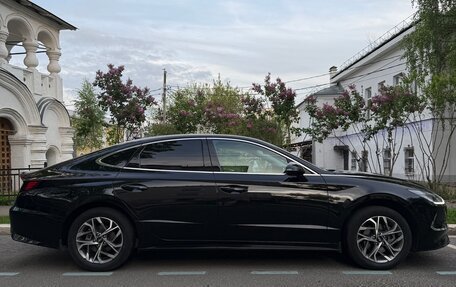 Hyundai Sonata VIII, 2021 год, 2 350 000 рублей, 21 фотография