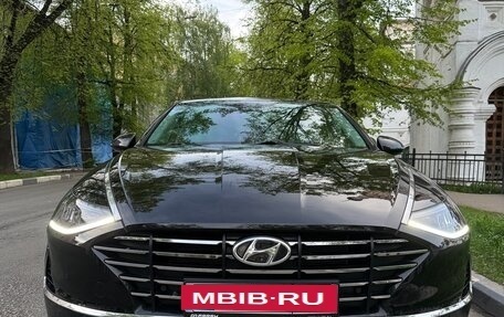 Hyundai Sonata VIII, 2021 год, 2 350 000 рублей, 24 фотография