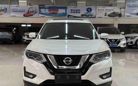 Nissan X-Trail, 2023 год, 2 082 000 рублей, 2 фотография