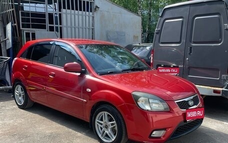 KIA Rio II, 2010 год, 670 000 рублей, 1 фотография