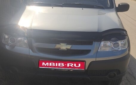 Chevrolet Niva I рестайлинг, 2011 год, 530 000 рублей, 1 фотография