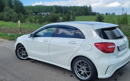 Mercedes-Benz A-Класс, 2014 год, 1 300 000 рублей, 3 фотография