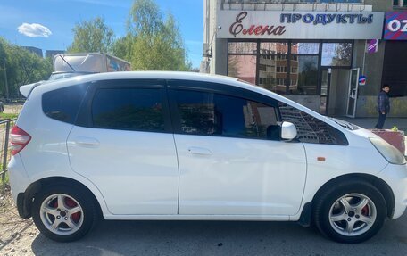 Honda Fit III, 2007 год, 500 000 рублей, 2 фотография