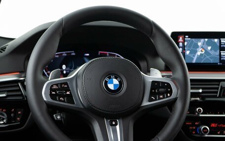 BMW 5 серия, 2020 год, 3 499 999 рублей, 12 фотография