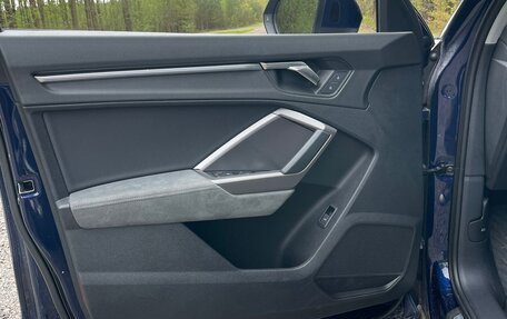 Audi Q3, 2022 год, 3 200 000 рублей, 14 фотография