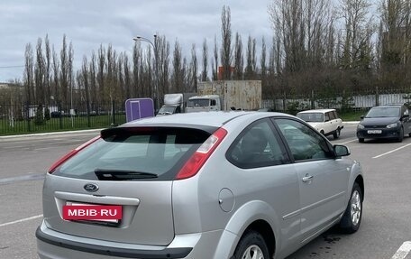 Ford Focus II рестайлинг, 2006 год, 435 000 рублей, 3 фотография