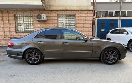 Mercedes-Benz E-Класс, 2006 год, 850 000 рублей, 2 фотография
