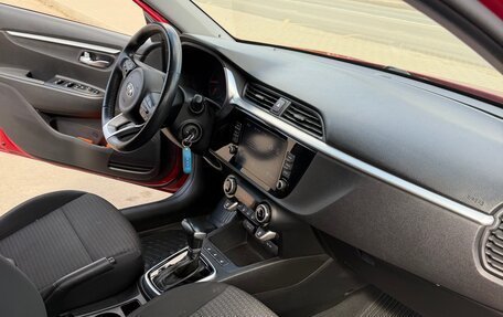 KIA Rio IV, 2021 год, 1 700 000 рублей, 6 фотография