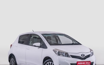 Toyota Vitz, 2013 год, 739 000 рублей, 1 фотография