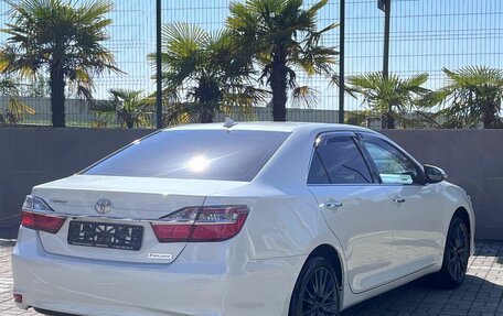 Toyota Camry, 2017 год, 2 390 000 рублей, 5 фотография