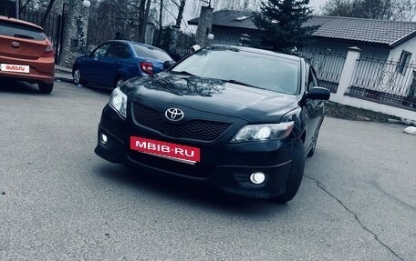 Toyota Camry, 2010 год, 120 000 рублей, 3 фотография