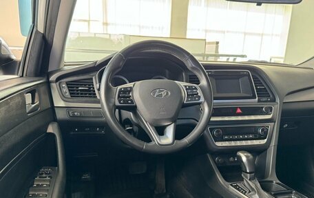 Hyundai Sonata VII, 2017 год, 1 800 000 рублей, 10 фотография