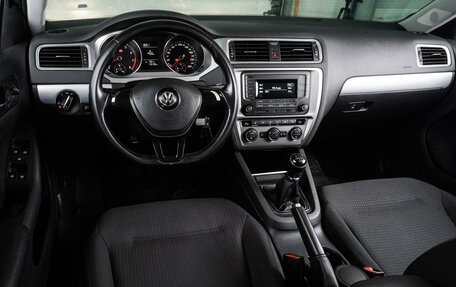 Volkswagen Jetta VI, 2017 год, 1 287 000 рублей, 6 фотография