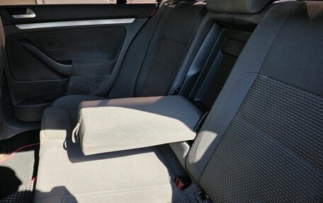 Volkswagen Jetta VI, 2009 год, 529 000 рублей, 9 фотография