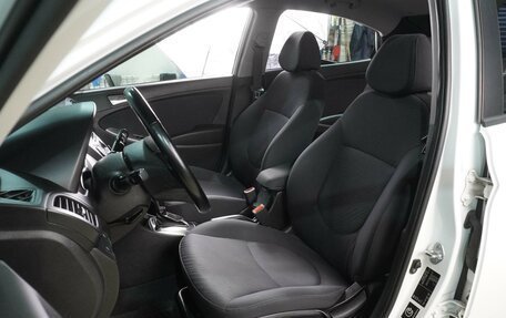 Hyundai Solaris II рестайлинг, 2014 год, 1 055 000 рублей, 10 фотография