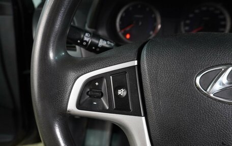 Hyundai Solaris II рестайлинг, 2012 год, 739 000 рублей, 16 фотография