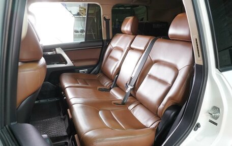 Toyota Land Cruiser 200, 2014 год, 4 449 000 рублей, 9 фотография