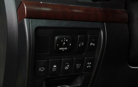 Toyota Land Cruiser 200, 2014 год, 4 449 000 рублей, 16 фотография