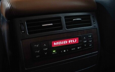 Toyota Land Cruiser 200, 2014 год, 4 449 000 рублей, 29 фотография