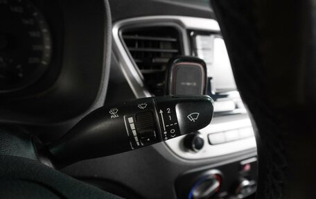 Hyundai Solaris II рестайлинг, 2017 год, 1 279 000 рублей, 14 фотография