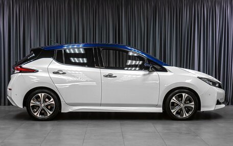 Nissan Leaf II, 2017 год, 1 659 000 рублей, 5 фотография