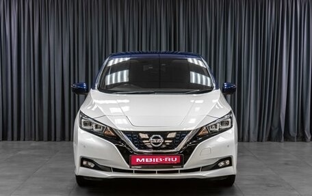 Nissan Leaf II, 2017 год, 1 659 000 рублей, 3 фотография