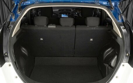 Nissan Leaf II, 2017 год, 1 659 000 рублей, 20 фотография