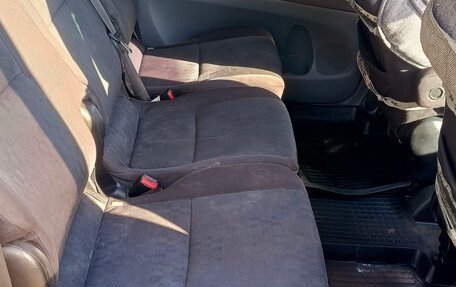 Toyota Avensis Verso I рестайлинг, 2003 год, 960 000 рублей, 14 фотография