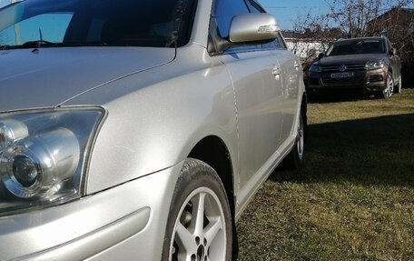 Toyota Avensis III рестайлинг, 2007 год, 1 060 000 рублей, 4 фотография
